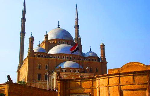 Egypt Public Opinion: Islamists or Modernizers