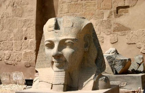 Ramses II, Mubarak I: Spot the Difference