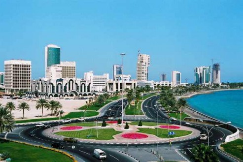 Qatari Civil Servants Salary Tied to Performance