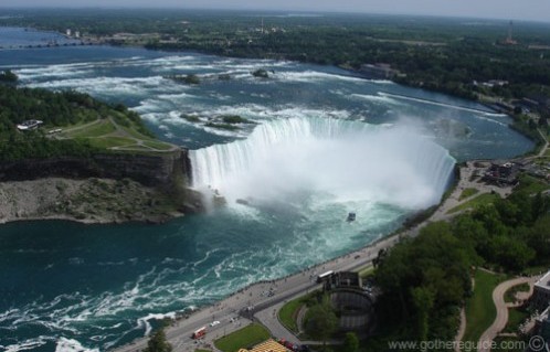News Analysis: Dubai Investors Fall for Niagara