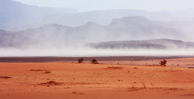 wadi-rum sandstorm and mirage