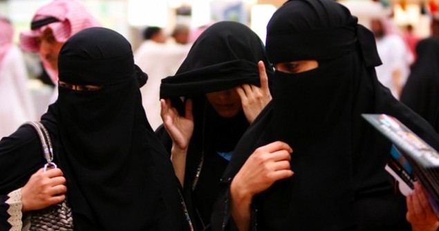 ‘Waitresses Are Prostitutes’: Saudi Media Firestorm